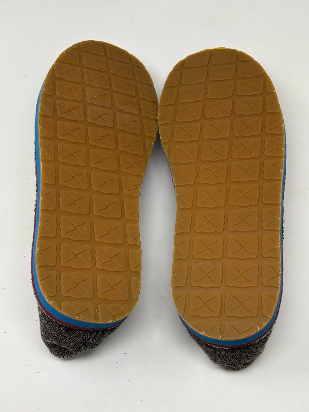 Twisted X Women’s Slip On Loafers serape pattern NWOT Size 11 colorful - Picture 10 of 10